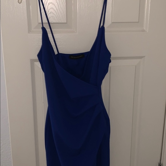 Blue dress - Picture 1 of 2